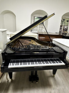 Рояль Grotrian Steinweg