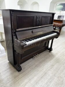 Немецкое пианино Krause. Салонный рояль C. Bechstein. Магазин Пианино-Рояли напротив московской консерватории.